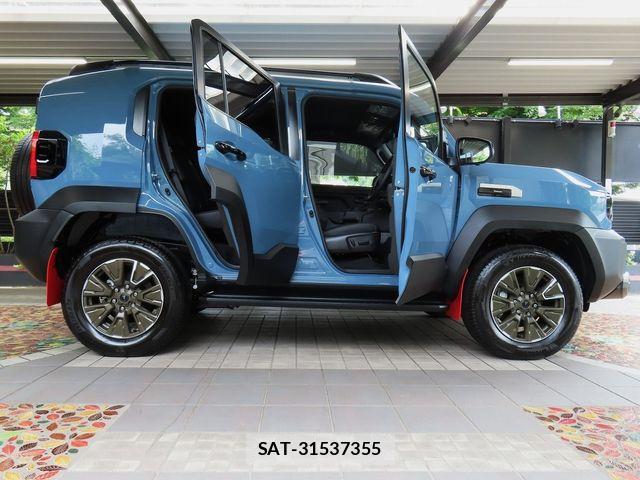 Toyota Land Cruiser FJ 2026-06 7724788-10