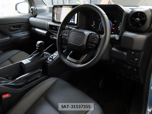 Toyota Land Cruiser FJ 2026-06 7724788-11