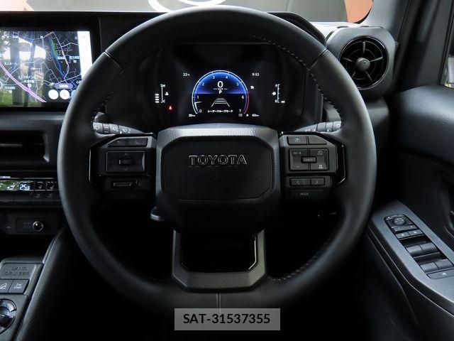 Toyota Land Cruiser FJ 2026-06 7724788-15