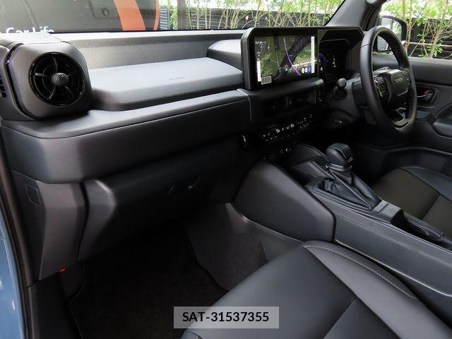 Toyota Land Cruiser FJ 2026-06 7724788-19