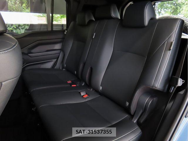 Toyota Land Cruiser FJ 2026-06 7724788-21