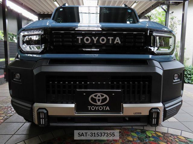 Toyota Land Cruiser FJ 2026-06 7724788-3