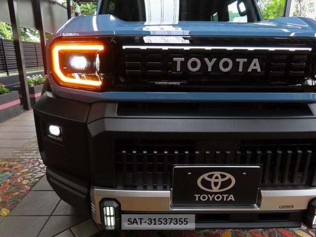 Toyota Land Cruiser FJ 2026-06 7724788-4