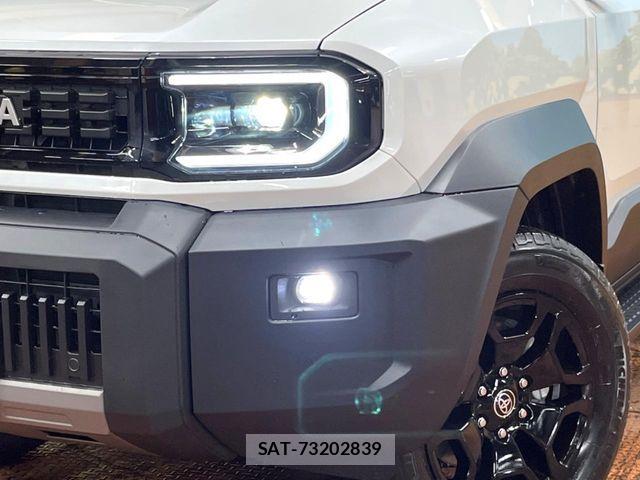 Toyota Land Cruiser FJ 2026-06 7786190-12