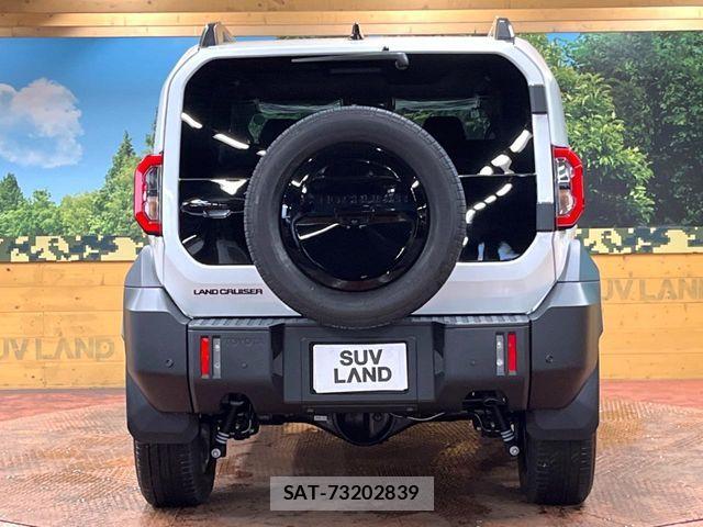 Toyota Land Cruiser FJ 2026-06 7786190-14