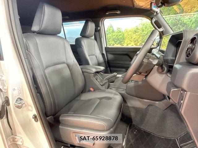 Toyota Land Cruiser FJ 2026-06 7962294-8