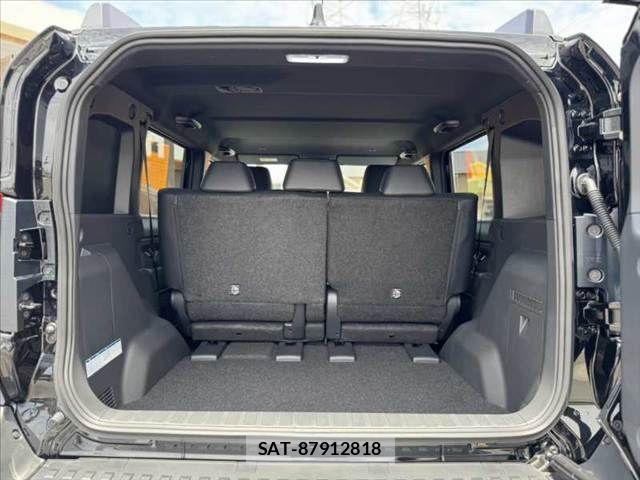 Toyota Land Cruiser FJ 2026-06 7979665-19