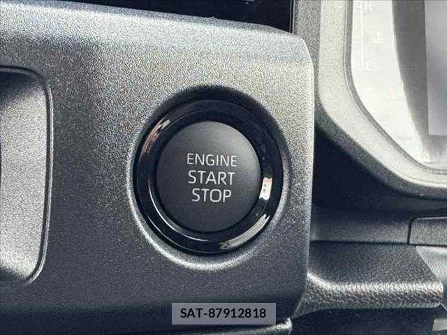 Toyota Land Cruiser FJ 2026-06 7979665-21