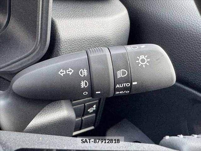 Toyota Land Cruiser FJ 2026-06 7979665-22