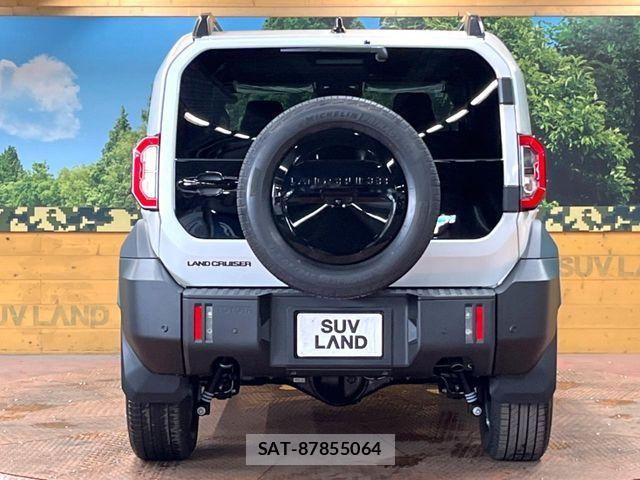 Toyota Land Cruiser FJ 2026-07 8074232-14