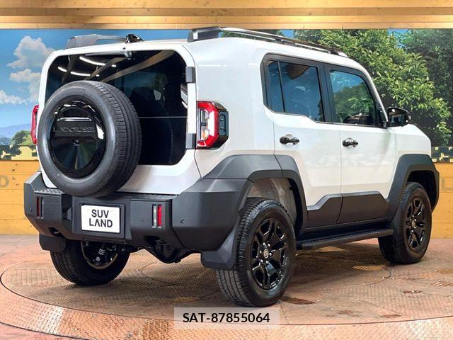 Toyota Land Cruiser FJ 2026-07 8074232-16