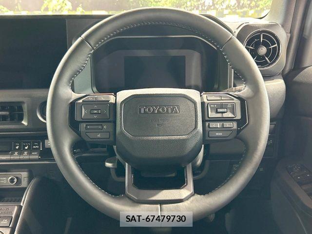 Toyota Land Cruiser FJ 2026-06 8074233-10