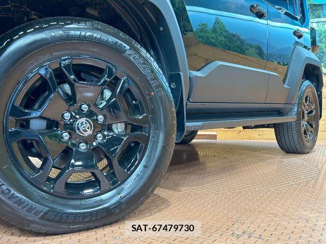 Toyota Land Cruiser FJ 2026-06 8074233-12