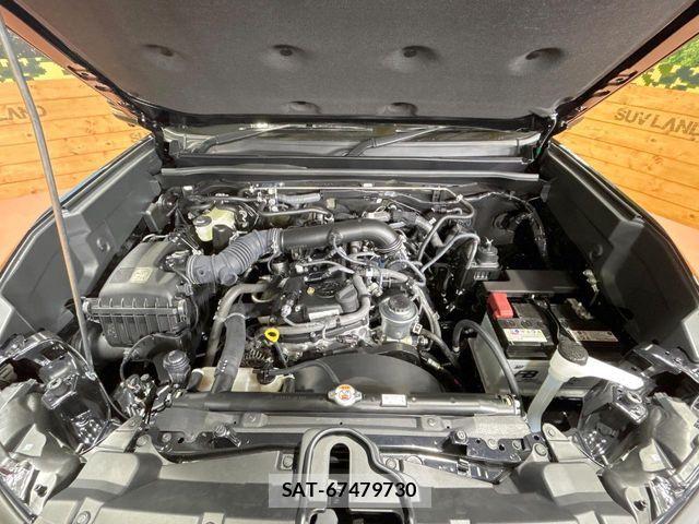 Toyota Land Cruiser FJ 2026-06 8074233-17