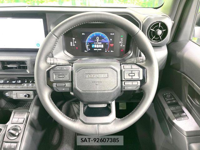 Toyota Land Cruiser FJ 2026-07 8099956-11