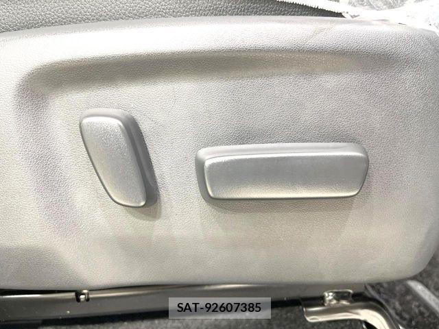 Toyota Land Cruiser FJ 2026-07 8099956-6
