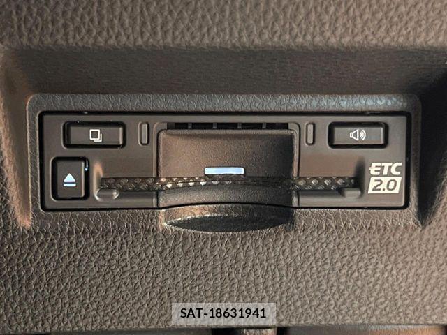 Toyota Land Cruiser FJ 2026-06 8208167-9