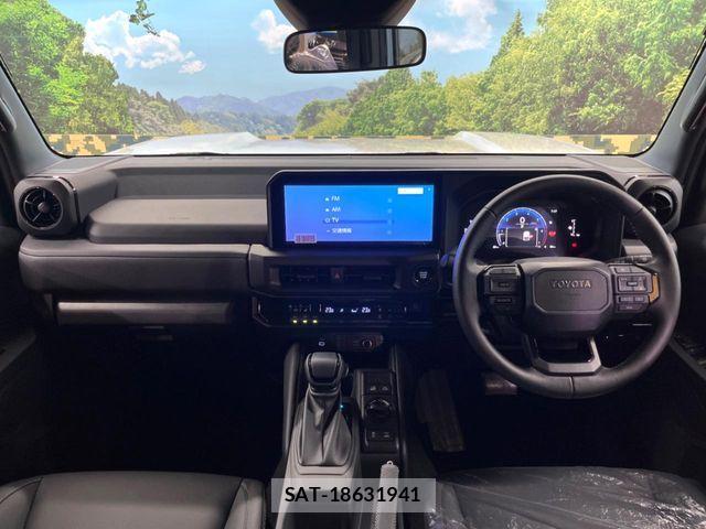 Toyota Land Cruiser FJ 2026-06 8208167-1