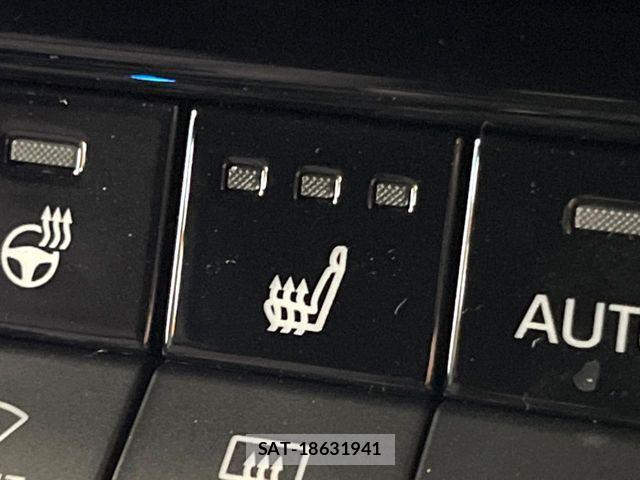 Toyota Land Cruiser FJ 2026-06 8208167-7