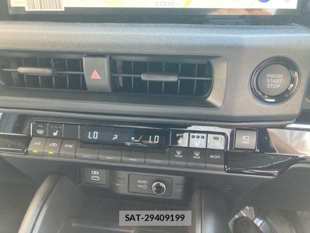 Toyota Land Cruiser FJ 2026-06 8230520-19