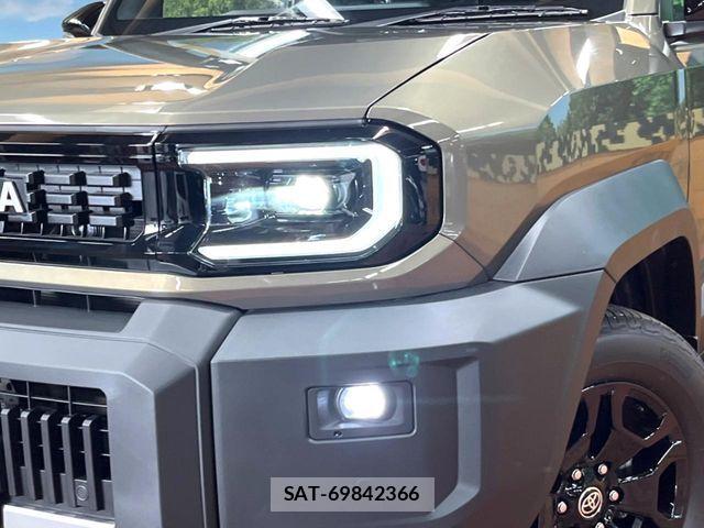 Toyota Land Cruiser FJ 2026-07 8245606-10