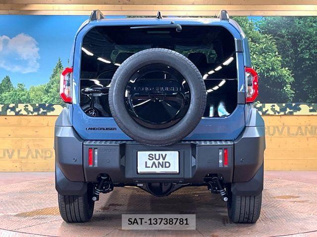 Toyota Land Cruiser FJ 2026-07 8245603-14