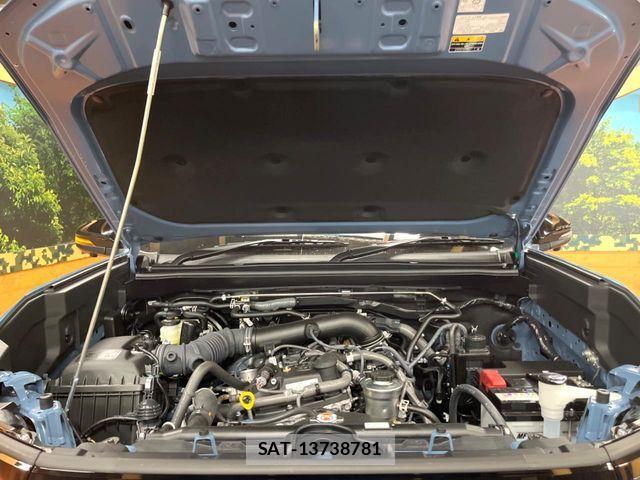 Toyota Land Cruiser FJ 2026-07 8245603-17