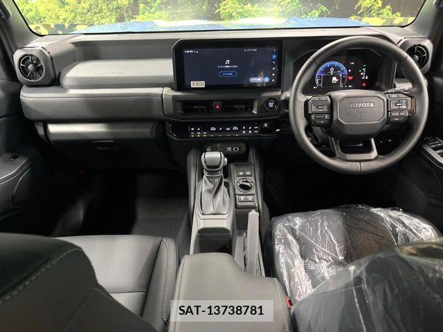 Toyota Land Cruiser FJ 2026-07 8245603-1