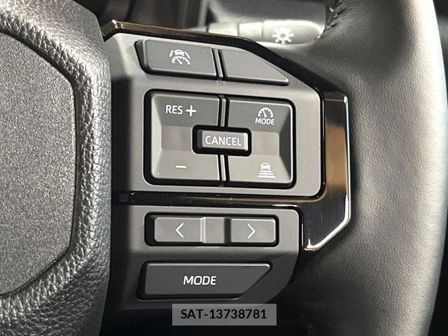Toyota Land Cruiser FJ 2026-07 8245603-6