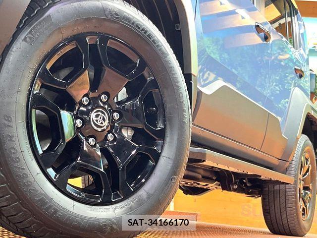 Toyota Land Cruiser FJ 2026-06 8245604-14