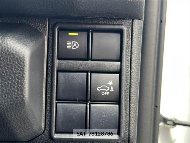 Toyota Land Cruiser FJ 2026-06 8315038-6