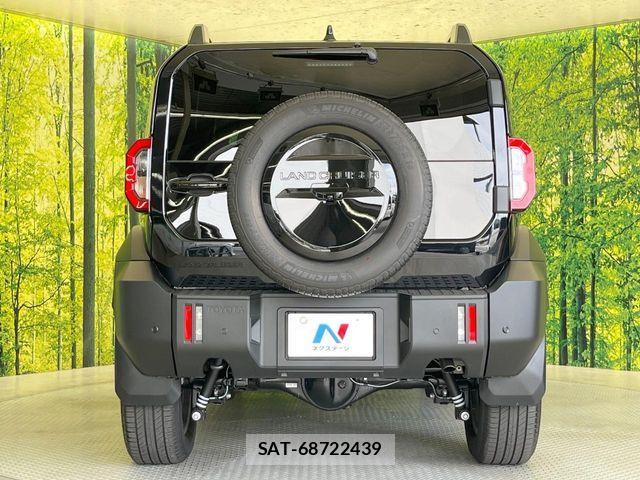 Toyota Land Cruiser FJ 2026-07 8334480-14