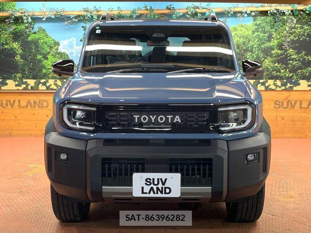 Toyota Land Cruiser FJ 2026-06 8336435-13