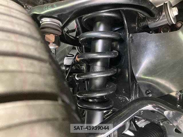 Toyota Land Cruiser FJ 2026-07 8336436-19