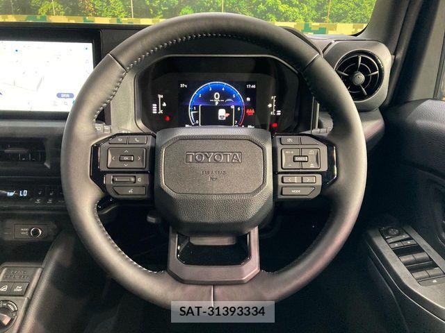 Toyota Land Cruiser FJ 2026-06 8336438-7