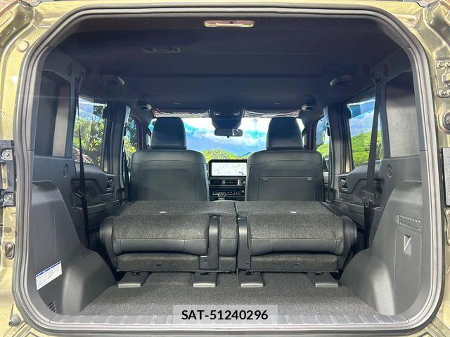 Toyota Land Cruiser FJ 2026-07 8336434-9