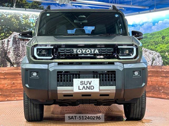 Toyota Land Cruiser FJ 2026-07 8336434-13