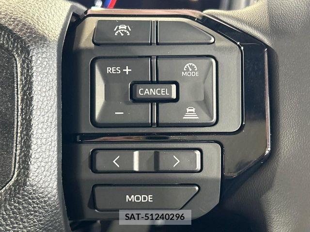 Toyota Land Cruiser FJ 2026-07 8336434-5