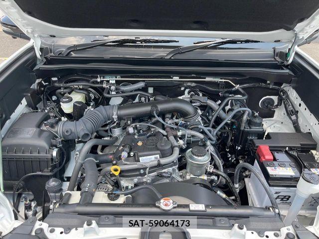 Toyota Land Cruiser FJ 2026-07 8354789-17