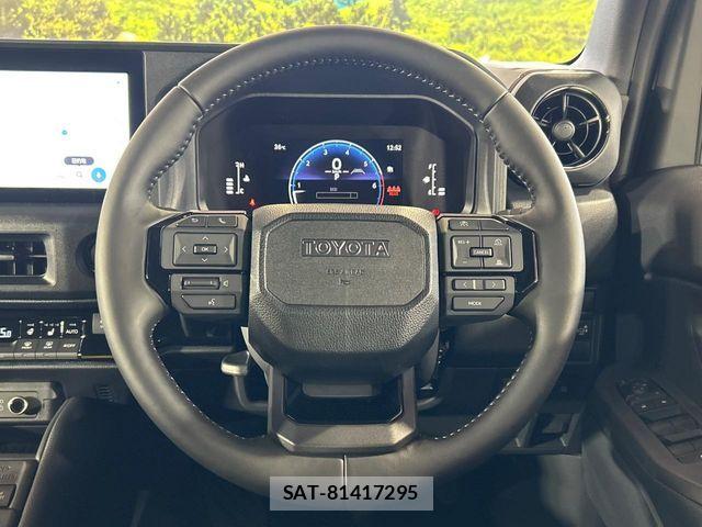 Toyota Land Cruiser FJ 2026-07 8366570-10
