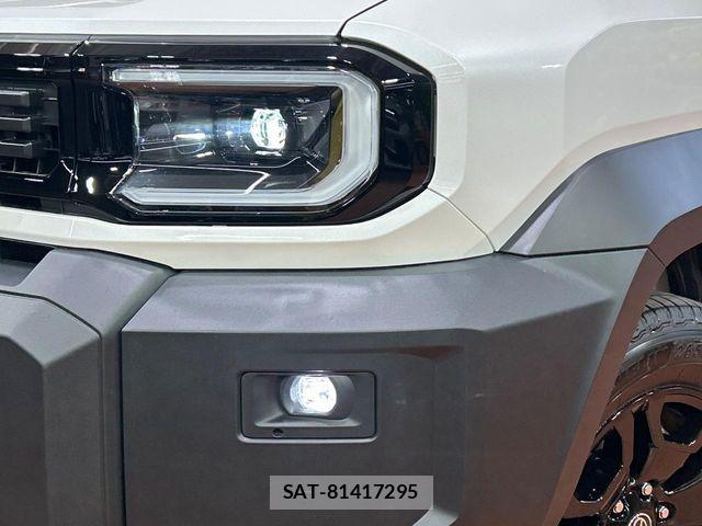 Toyota Land Cruiser FJ 2026-07 8366570-11