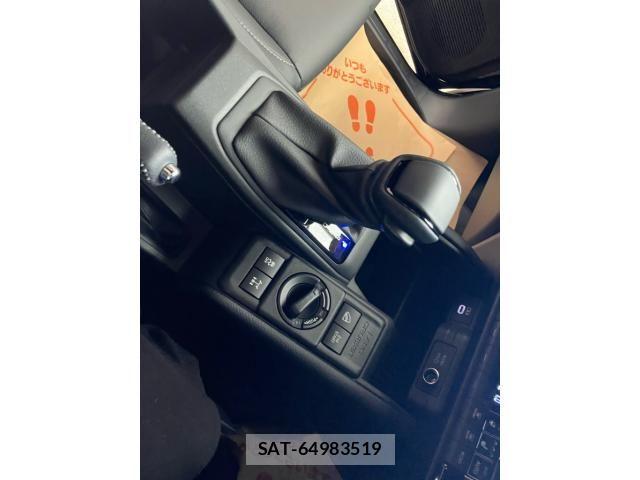 Toyota Land Cruiser FJ 2026-07 8366576-13