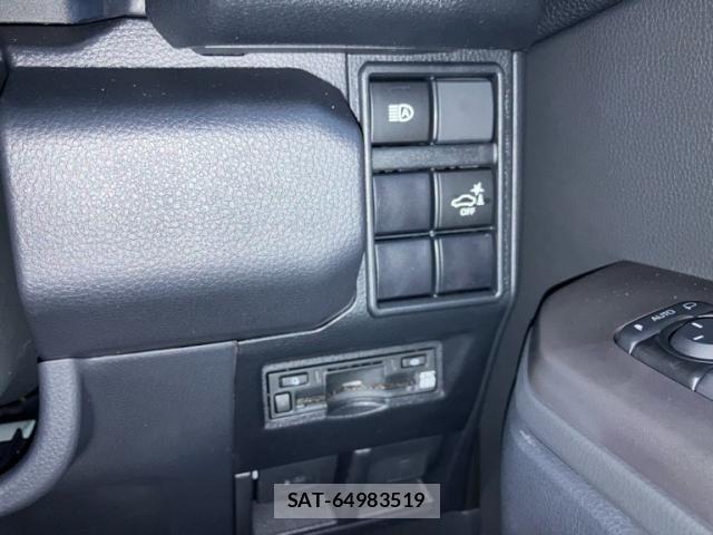 Toyota Land Cruiser FJ 2026-07 8366576-5