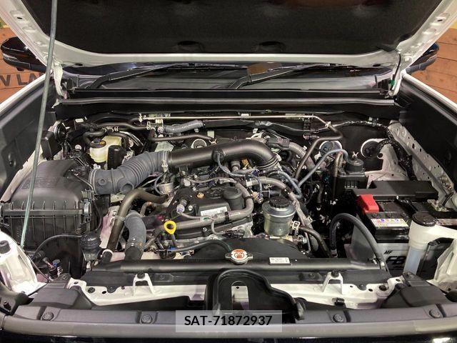Toyota Land Cruiser FJ 2026-06 8366569-17