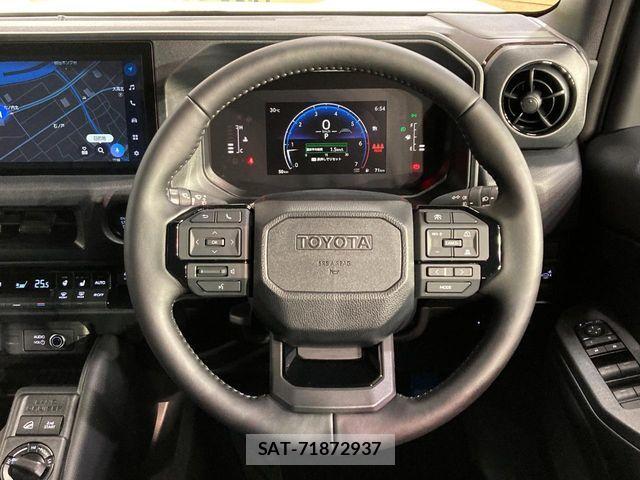 Toyota Land Cruiser FJ 2026-06 8366569-7