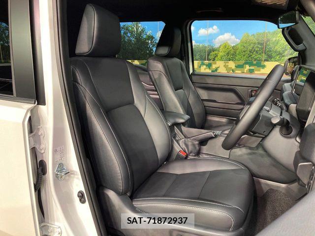 Toyota Land Cruiser FJ 2026-06 8366569-8