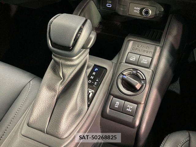 Toyota Land Cruiser FJ 2026-06 8366571-6