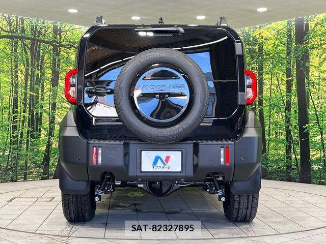 Toyota Land Cruiser FJ 2026-07 8366572-14