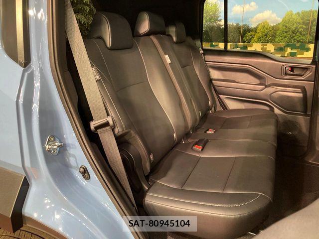 Toyota Land Cruiser FJ 2026-06 8366566-9