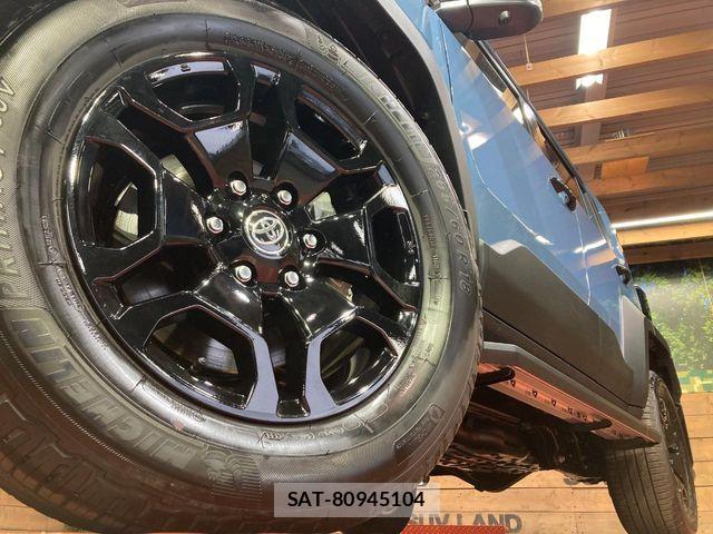 Toyota Land Cruiser FJ 2026-06 8366566-12